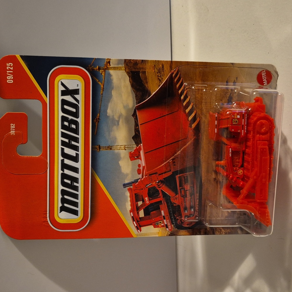 D5 Matchbox  Ground Breaker Bulldozer